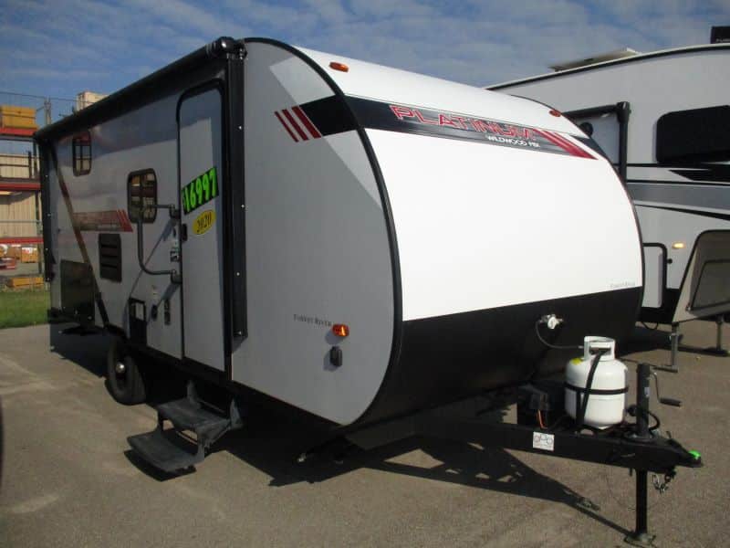 travel trailer rental fargo nd