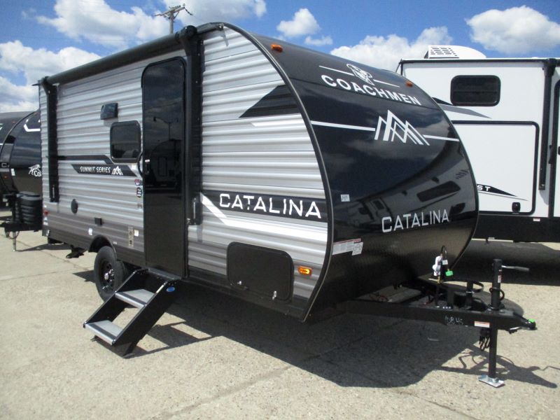 2025 Coachmen Catalina Summit 164BHX