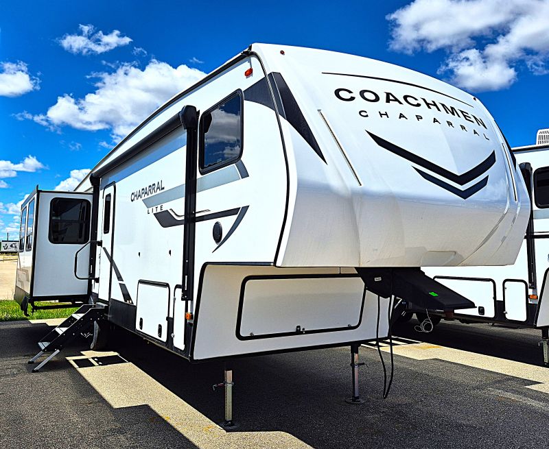 2025 Coachmen Chaparral Lite 30BHS