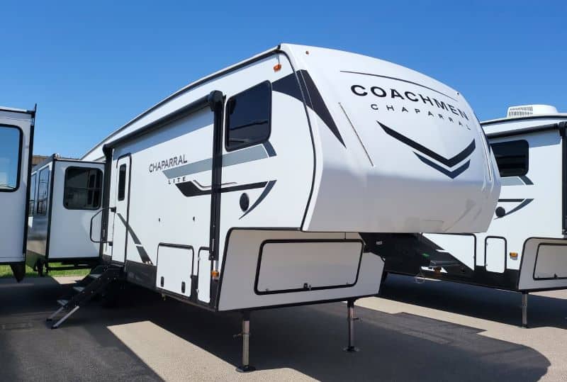 2025 Coachmen Chaparral Lite 30BHS