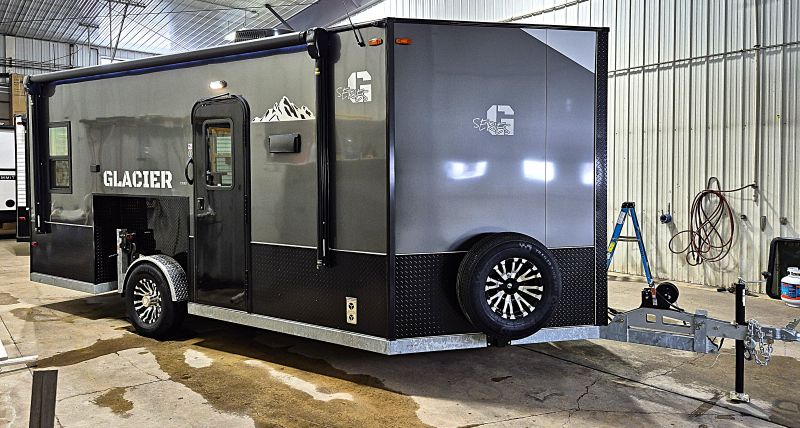 2026 Glacier Series 17RJ