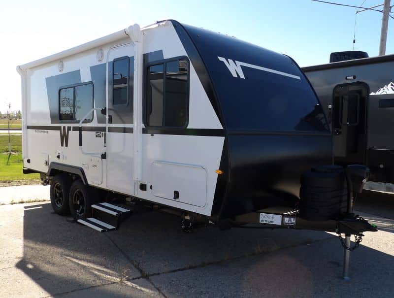 2026 Winnebago Micro Minnie 2100BH