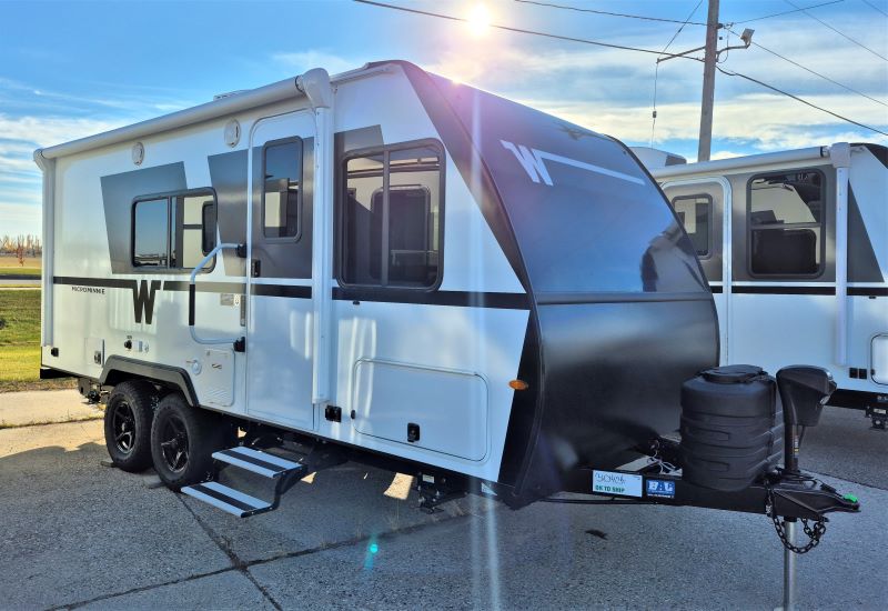 2026 Winnebago Micro Minnie 2100BH