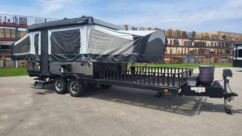 2019 Rockwood 282TESP Toy Hauler