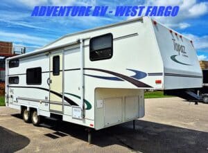 2001 Triple E Topaz F260RB