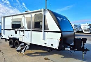 2027 Winnebago Micro Minnie 2200FBH